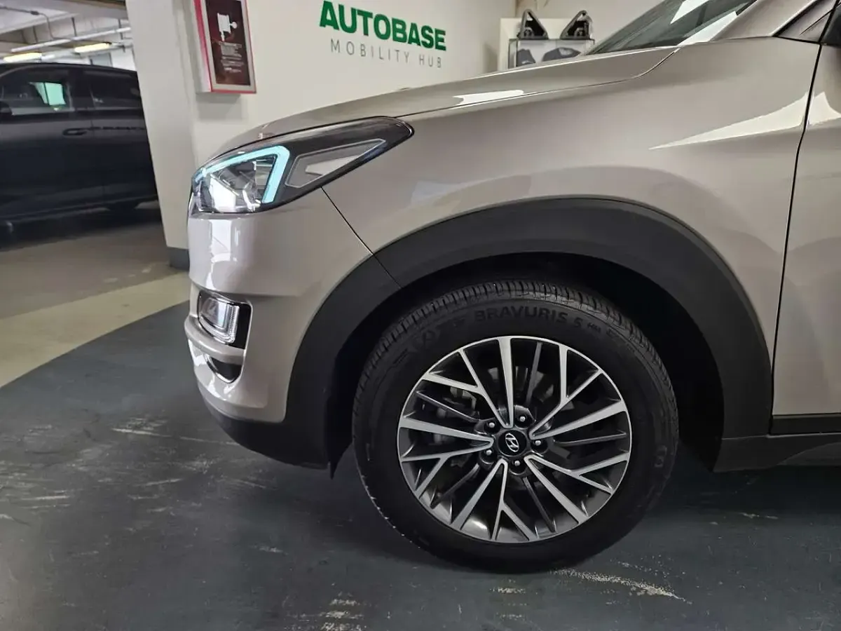 Usata Hyundai Tucson XPrime 136 CV (100 kW) 2019 Oro SUV