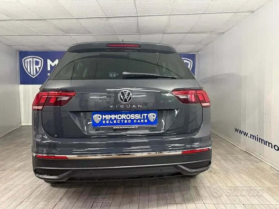 Usata VW Tiguan Life 150 CV (110 kW) 2022 Grigio SUV