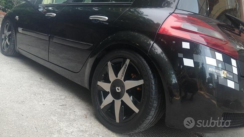 Usata Renault Mégane II R.S. 2004
