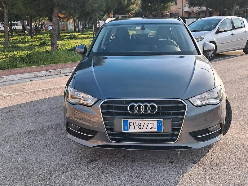 Usata Audi A3 2014 Grigio Berlina