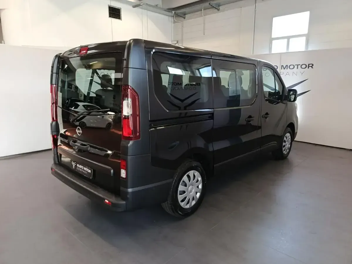 Nuova Nissan Primastar Tekna 150 CV (110 kW) 2026 Nero / metallizzato Monovolume