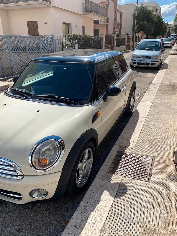 Usata Mini Cooper 2008 Bianco Utilitaria