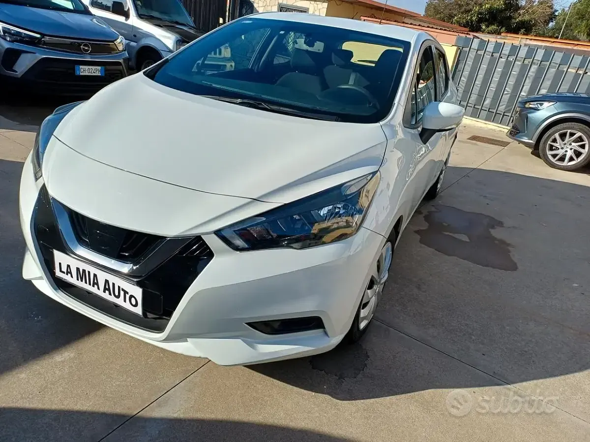 Usata Nissan Micra Acenta 92 CV (67 kW) 2022 Bianco Utilitaria