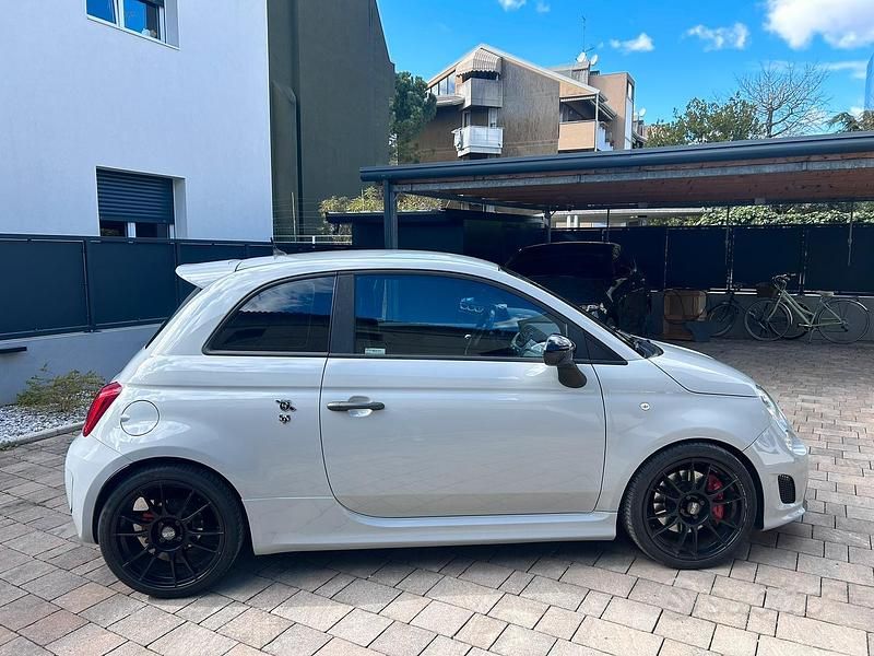 Usata Abarth 595 140 CV (102 kW) 2016 Grigio Utilitaria