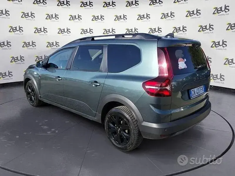 Usata Dacia Jogger Extreme 110 CV (80 kW) 2023 Verde Monovolume