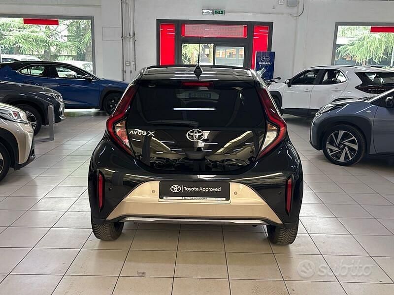 Usata Toyota Aygo X Lounge 72 CV (52 kW) 2023 SUV
