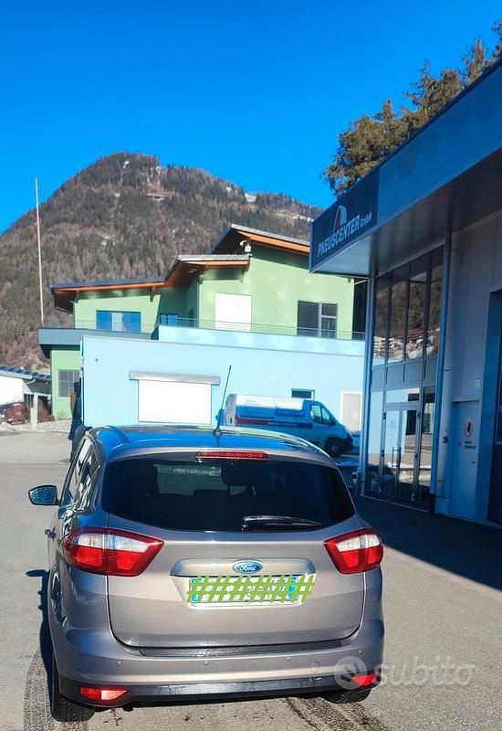 Usata Ford C-MAX Titanium 115 CV (84 kW) 2014 Grigio Monovolume