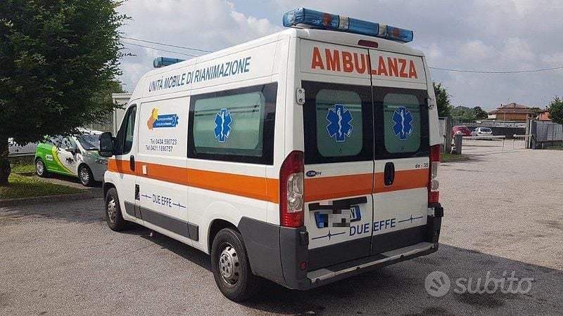 Usata Peugeot Boxer 120 CV (88 kW) 2012 Bianco Furgone