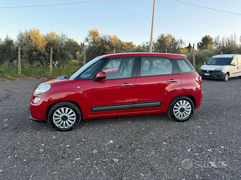 Usata Fiat 500L Lounge 95 CV (69 kW) 2015 Rosso Monovolume