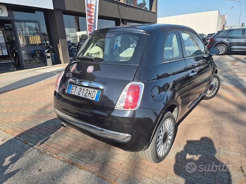 Usata Fiat 500 Lounge 69 CV (50 kW) 2013 Nero Utilitaria