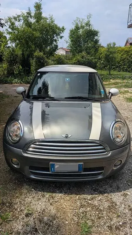 Usata Mini One D 90 CV (66 kW) 2009 Grigio Utilitaria