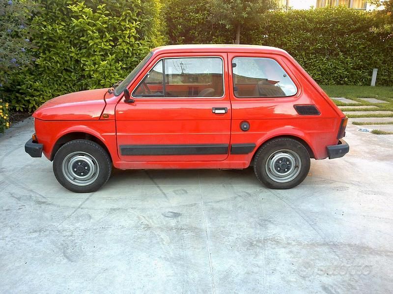 Usata Fiat 126 24 CV (17 kW) 1981 Rosso Utilitaria