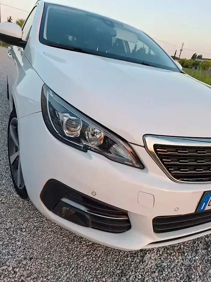 Usata Peugeot 308 Allure 131 CV (96 kW) 2020 Bianco Station wagon
