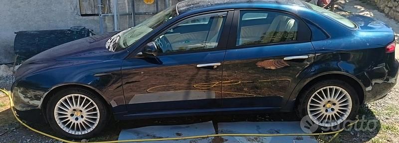 Usata Alfa Romeo 159 210 CV (154 kW) 2005 Blu Berlina