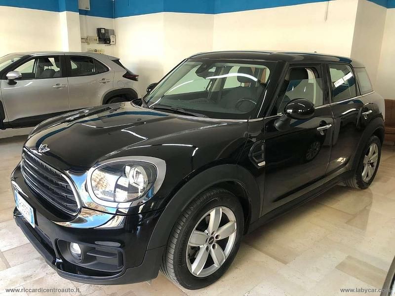 Nero Usata 2018 Mini Cooper Countryman SUV | 14.990 € (Cara) - Immagine 1/4
