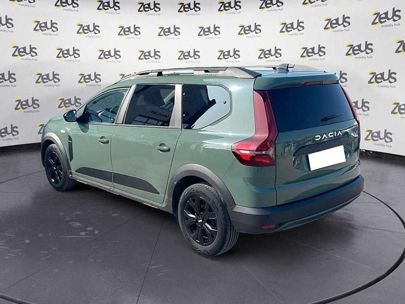 Usata Dacia Jogger Extreme 101 CV (74 kW) 2023 Verde Monovolume