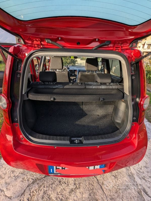 Usata Opel Agila 68 CV (50 kW) 2013 Rosso Utilitaria