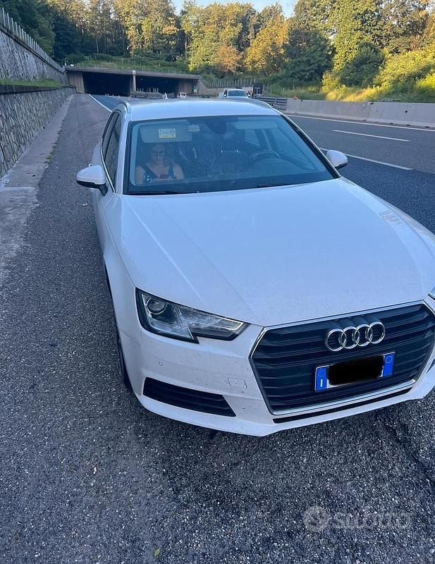 Usata Audi A4 122 CV (89 kW) 2017 Bianco Station wagon