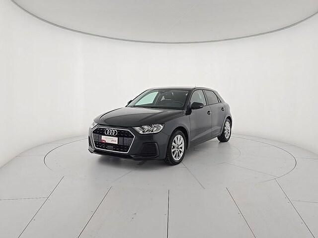 Grigio Usata 2025 Audi A1 Advanced Due volumi | 25.300 € (Ottimo prezzo) - Immagine 1/4
