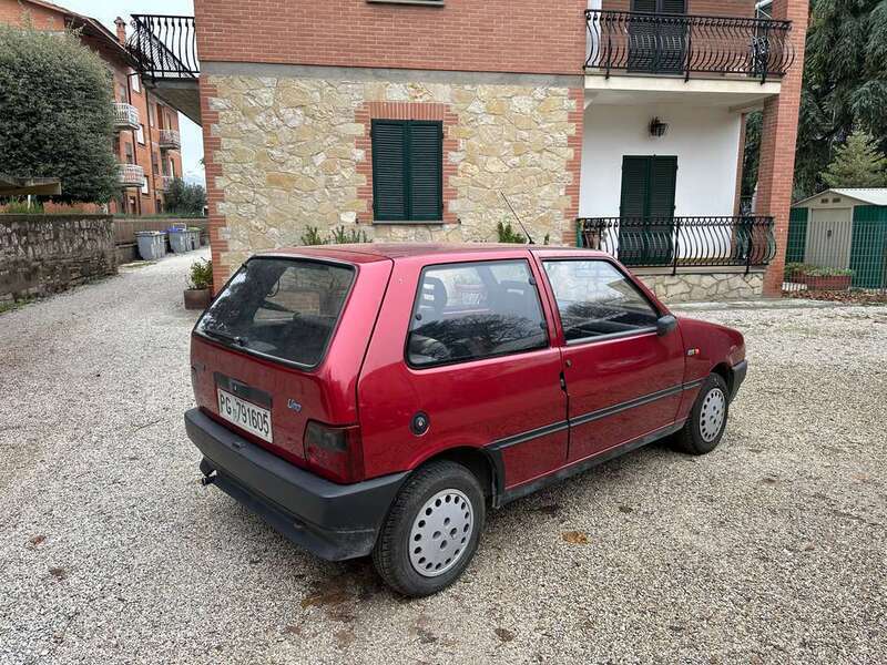 Usato 1994 Fiat Uno 1.0 Benzin 45 CV (1.700 €)