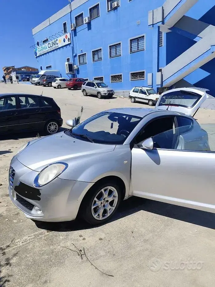 Usata Alfa Romeo MiTo 120 CV (88 kW) 2008 Grigio Utilitaria