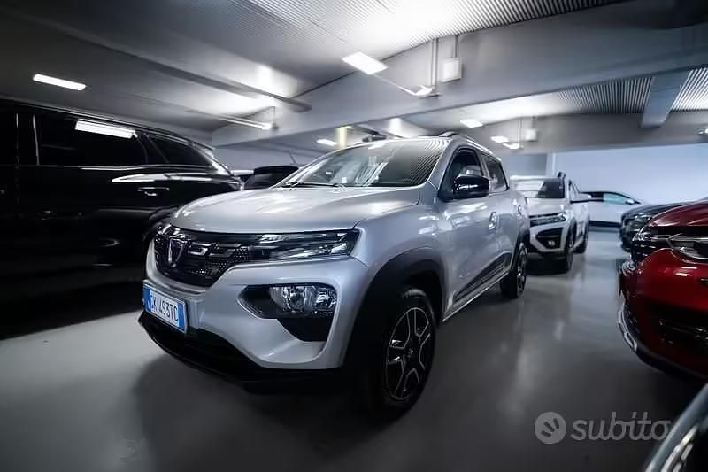 Usata Dacia Spring Comfort 33 kW (45 CV) 2022 Grigio Utilitaria