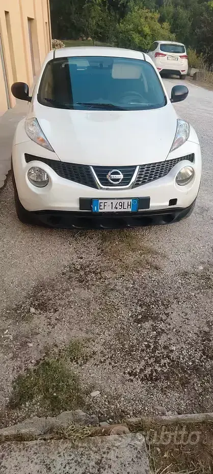 Usata Nissan Juke 110 CV (80 kW) 2010 Bianco SUV