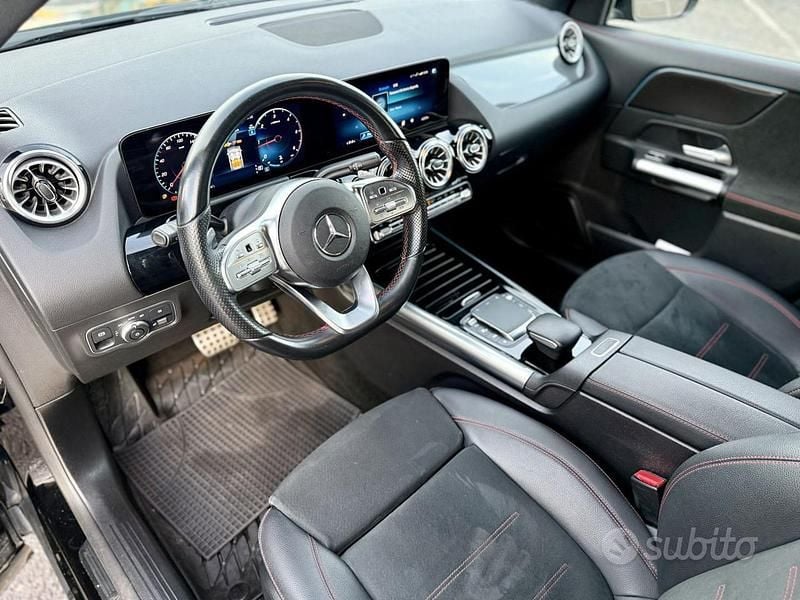 Usata Mercedes GLA200 Premium 150 CV (110 kW) 2023 Nero SUV