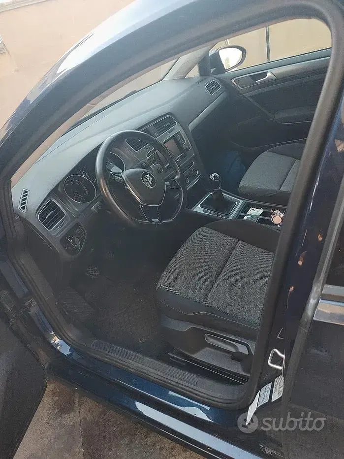 Usata VW Golf VII 110 CV (80 kW) 2020 Bluazzurro Berlina