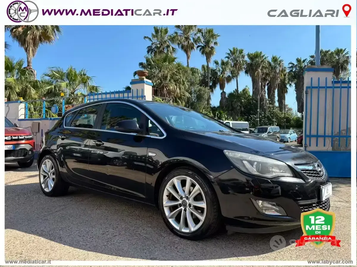 Usata Opel Astra 125 CV (91 kW) 2010 Nero Berlina