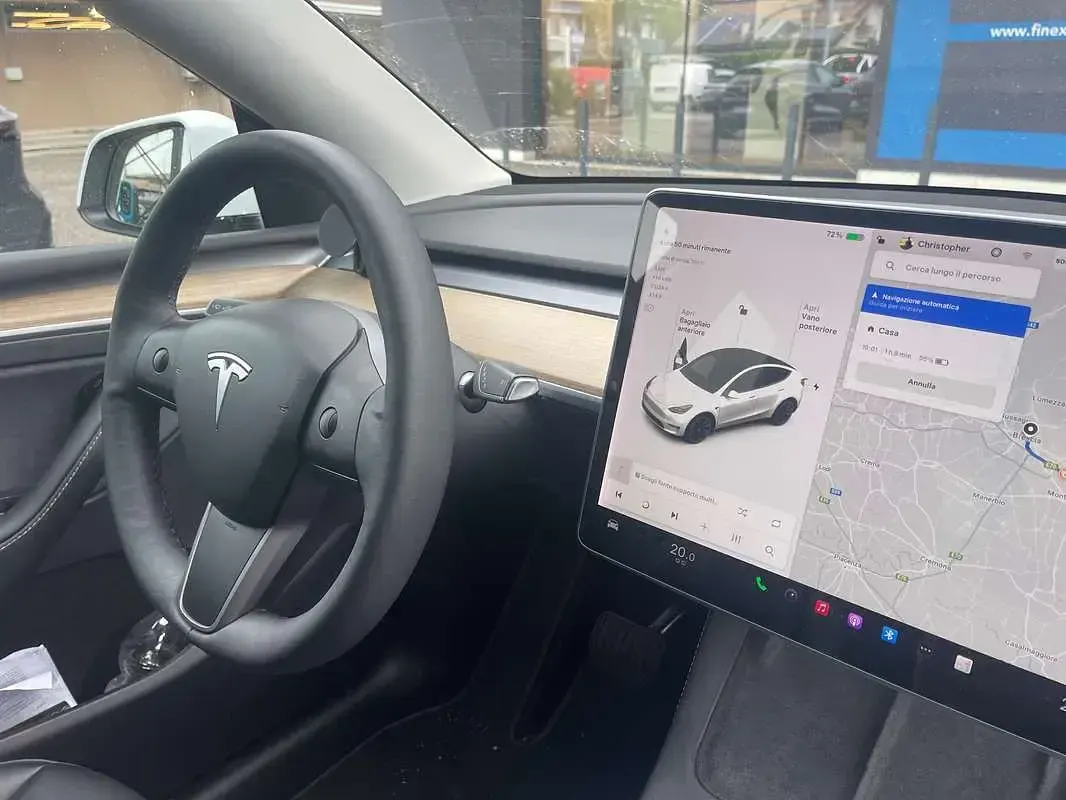 Usata Tesla Model Y 155 kW (211 CV) 2021 Bianco SUV