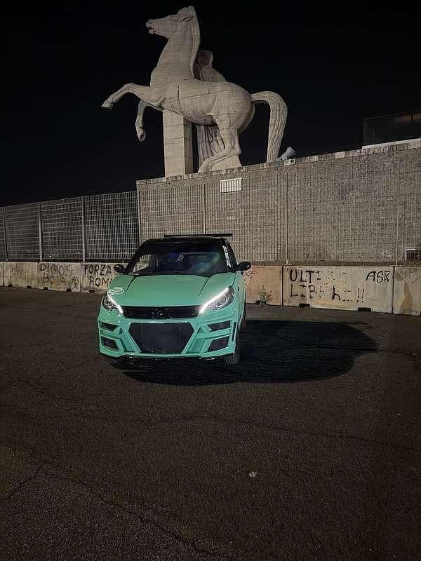 Begagnad Ligier JS50 2017 Halvkombi
