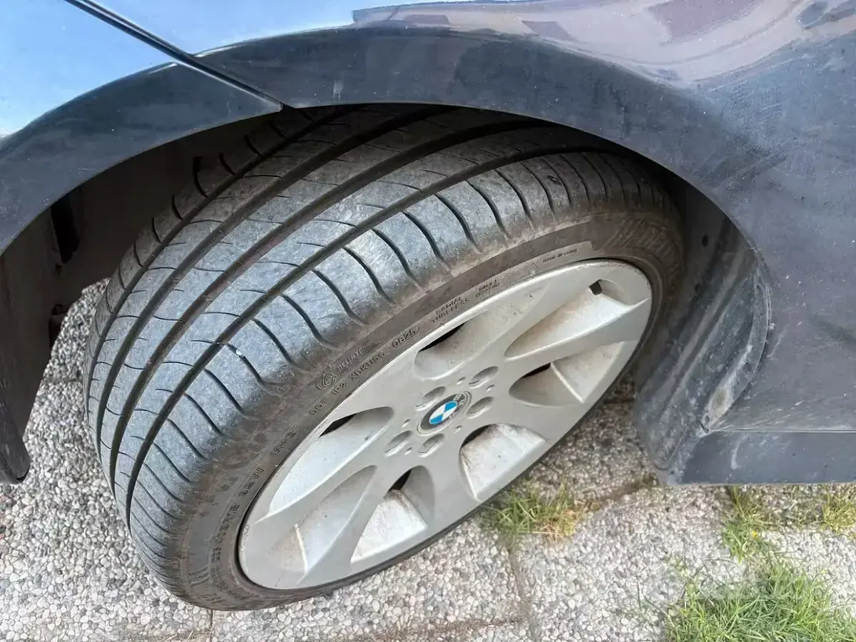 Usata BMW 330 231 CV (169 kW) 2006 Bluazzurro Berlina