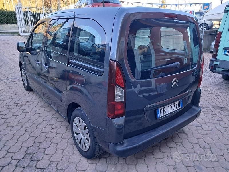 Usata Citroën Berlingo 99 CV (72 kW) 2015 Nero Monovolume