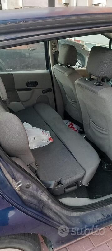 Blu Usata 2005 Renault Modus Monovolume | 1750 € - Immagine 1/4