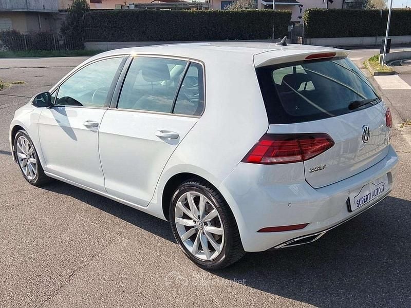 Usata VW Golf VII Highline 125 CV (91 kW) 2017 Bianco Berlina