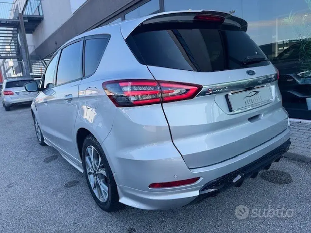 Usata Ford S-MAX ST 150 CV (110 kW) 2019 Grigio Monovolume