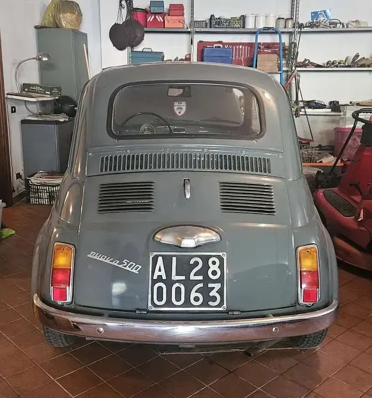 Usata Fiat 500 18 CV (13 kW) 1965 Grigio Utilitaria