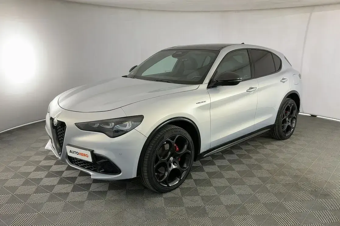 Usata Alfa Romeo Stelvio Veloce 280 CV (205 kW) 2025 Argento SUV