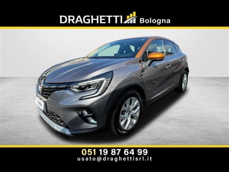 Grigio Usata 2021 Renault Captur Intens SUV | 16.900 € (Buon prezzo) - Immagine 1/4
