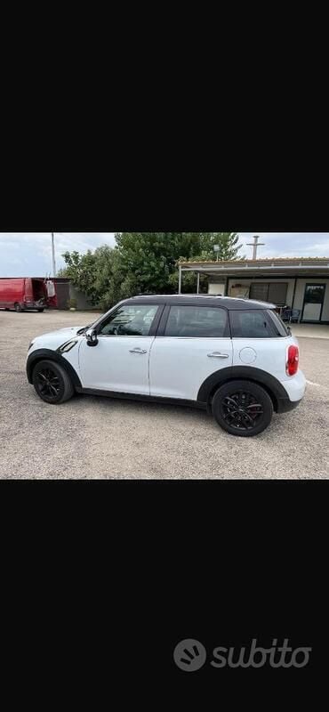 Usata Mini Countryman 2016 Bianco SUV