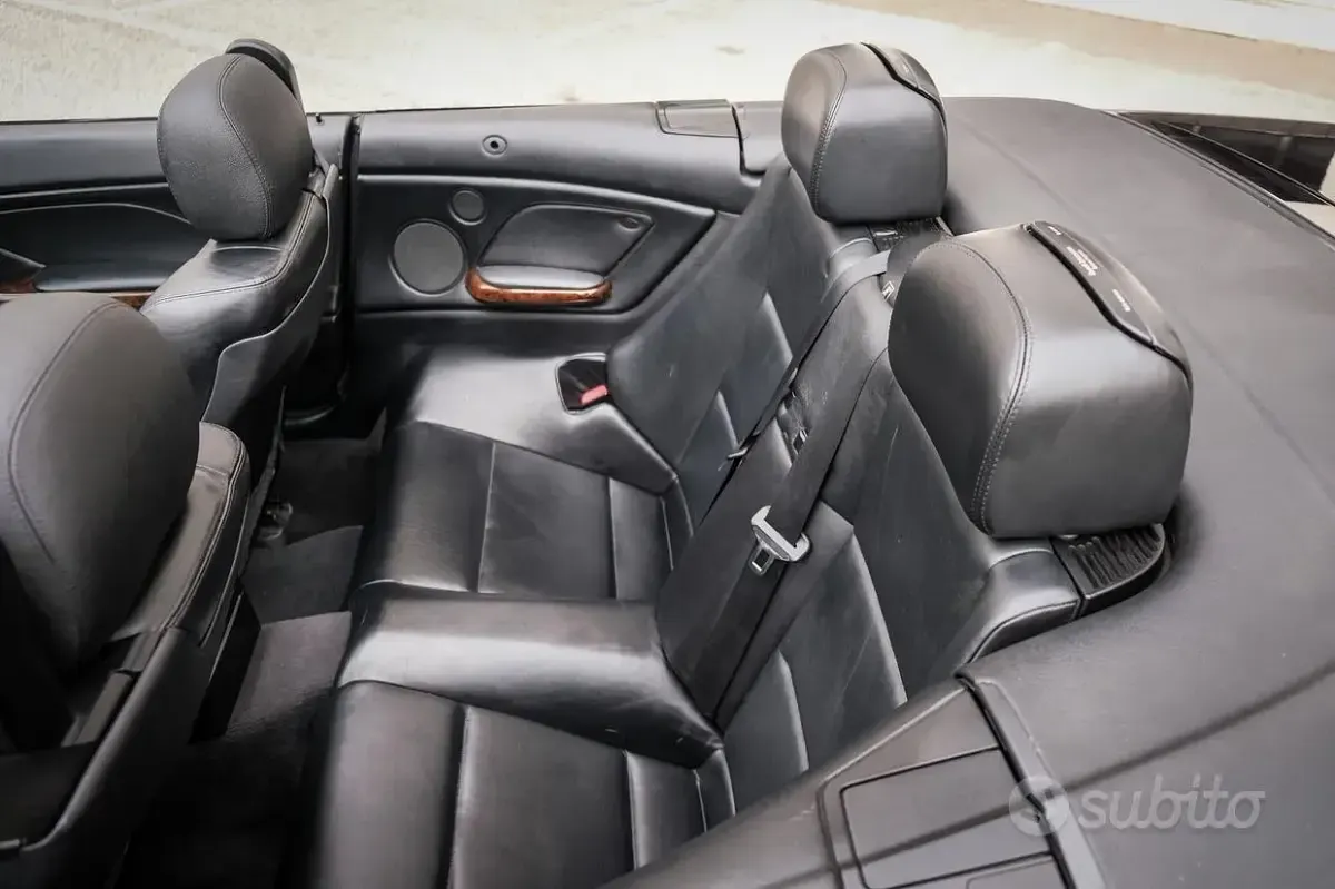 Usata BMW M3 Cabriolet Performance 343 CV (252 kW) 2001 Nero Cabrio