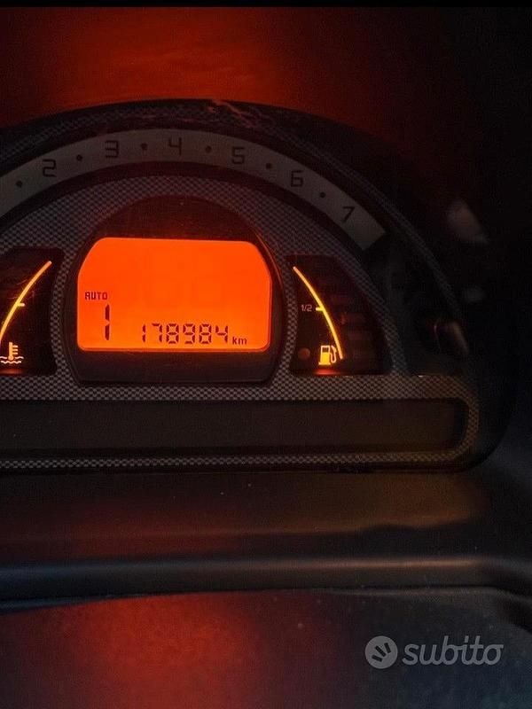 Usata Citroën C2 95 CV (69 kW) 2005 Nero Utilitaria