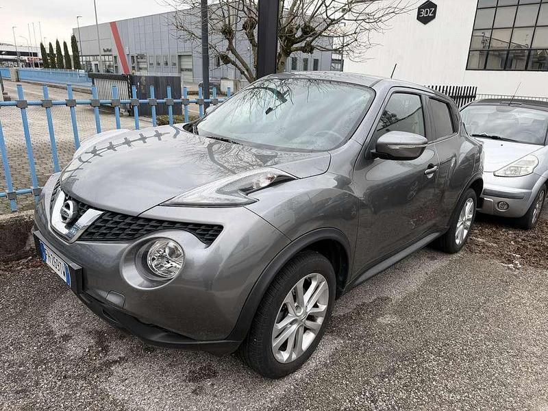 Usata Nissan Juke Acenta 110 CV (80 kW) 2016 Grigio SUV