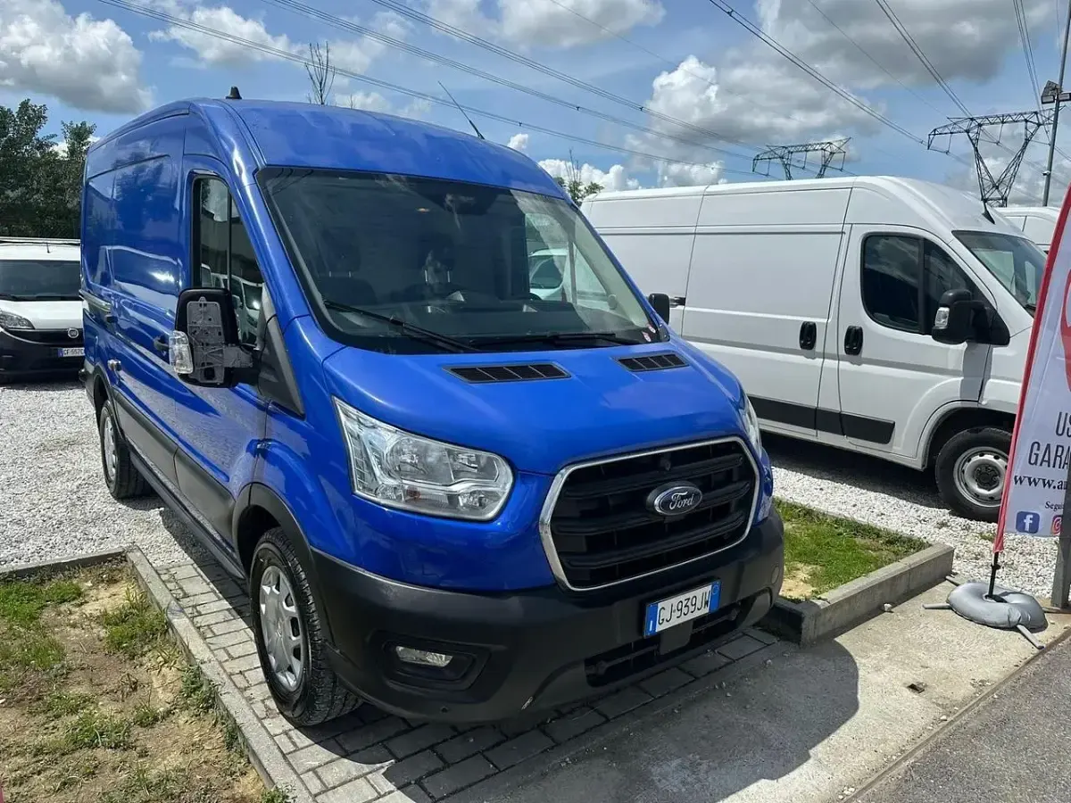 Occasion Ford Transit 131 ch (96 kW) 2021 Bleue Berline
