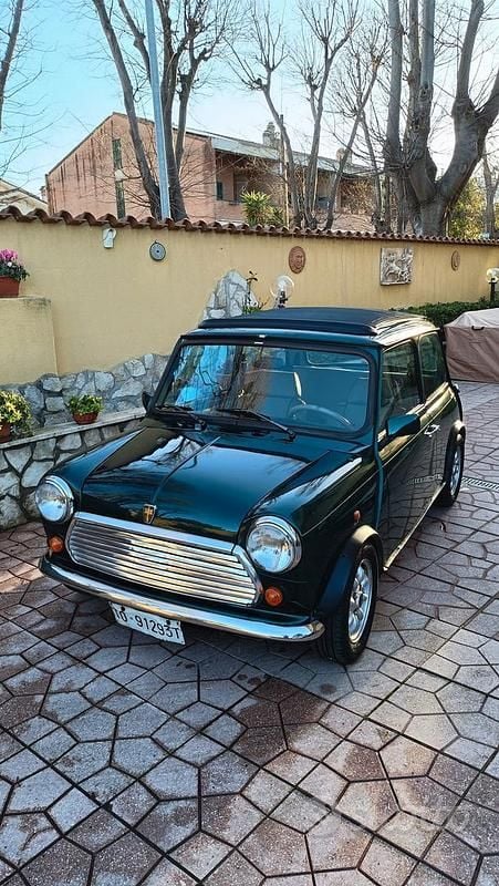 Usata Rover Mini 50 CV (36 kW) 1993 Verde Berlina