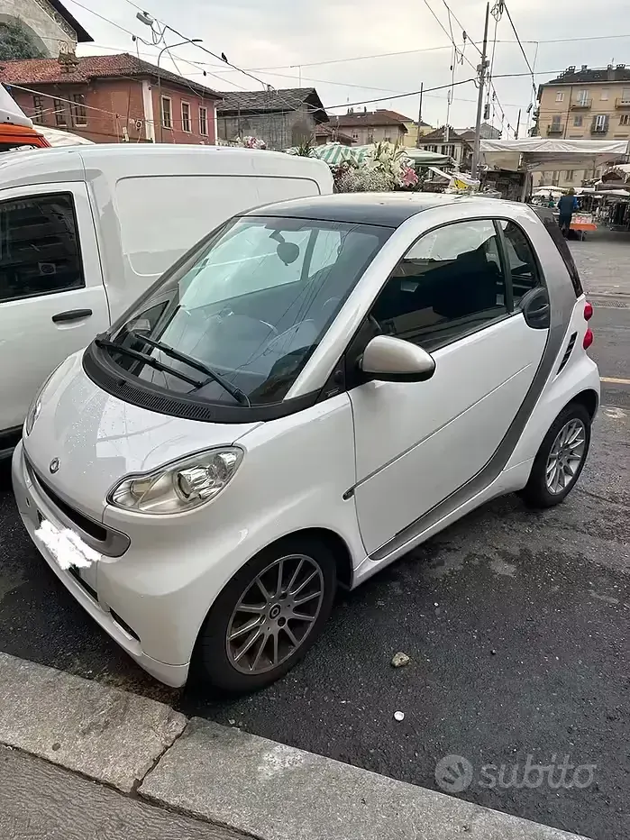 Usata Smart ForTwo Coupé 71 CV (52 kW) 2011 Bianco Coupé