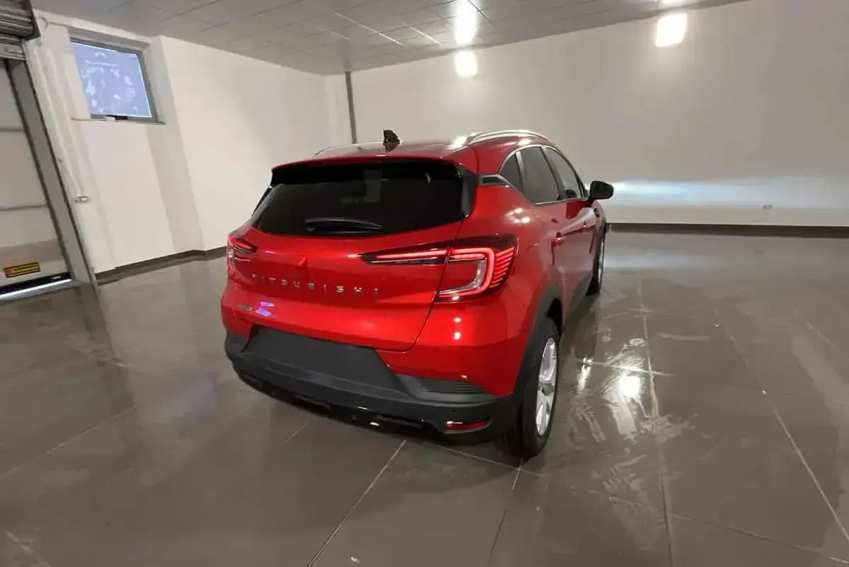 Nuova Mitsubishi ASX Inform 91 CV (66 kW) 2026 Crystal white SUV