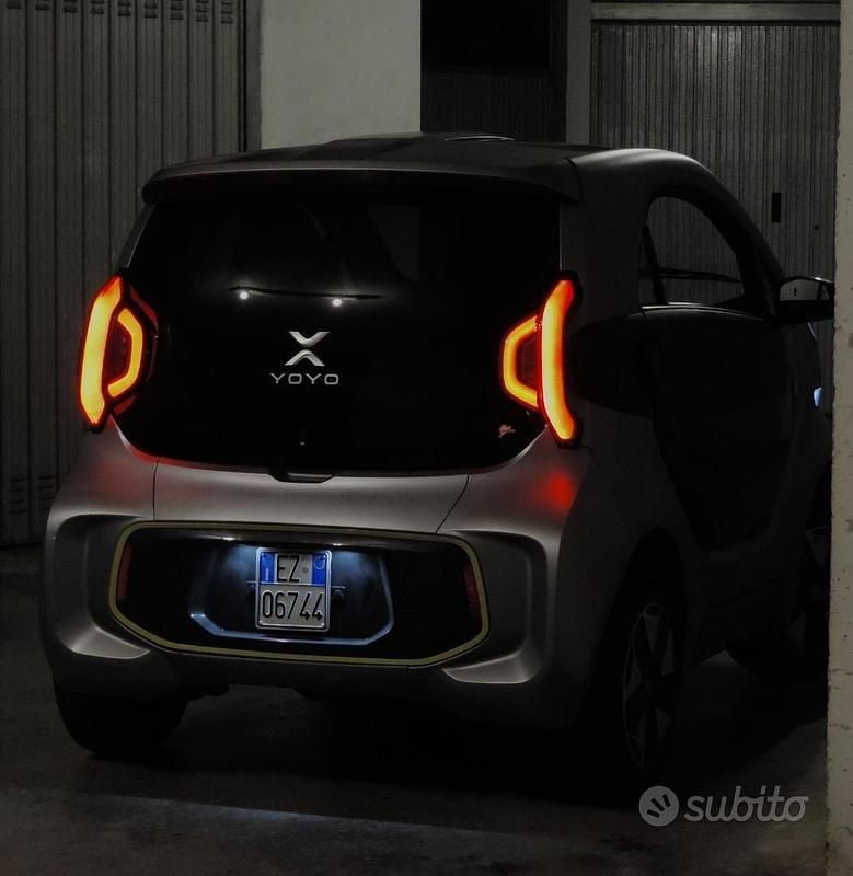 Usata XEV Yoyo 2022 Grigio Utilitaria