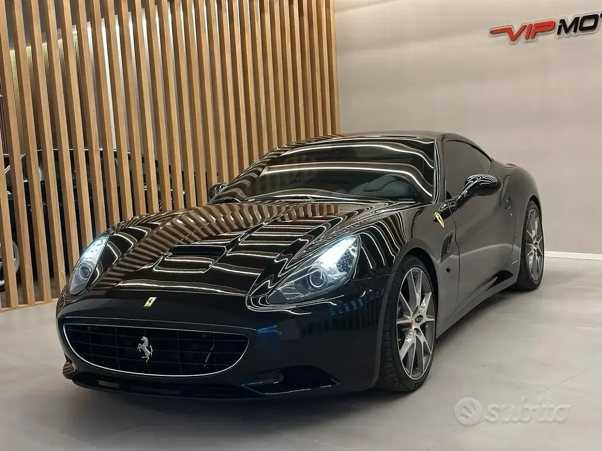 Usata Ferrari California 490 CV (360 kW) 2012 Cabrio